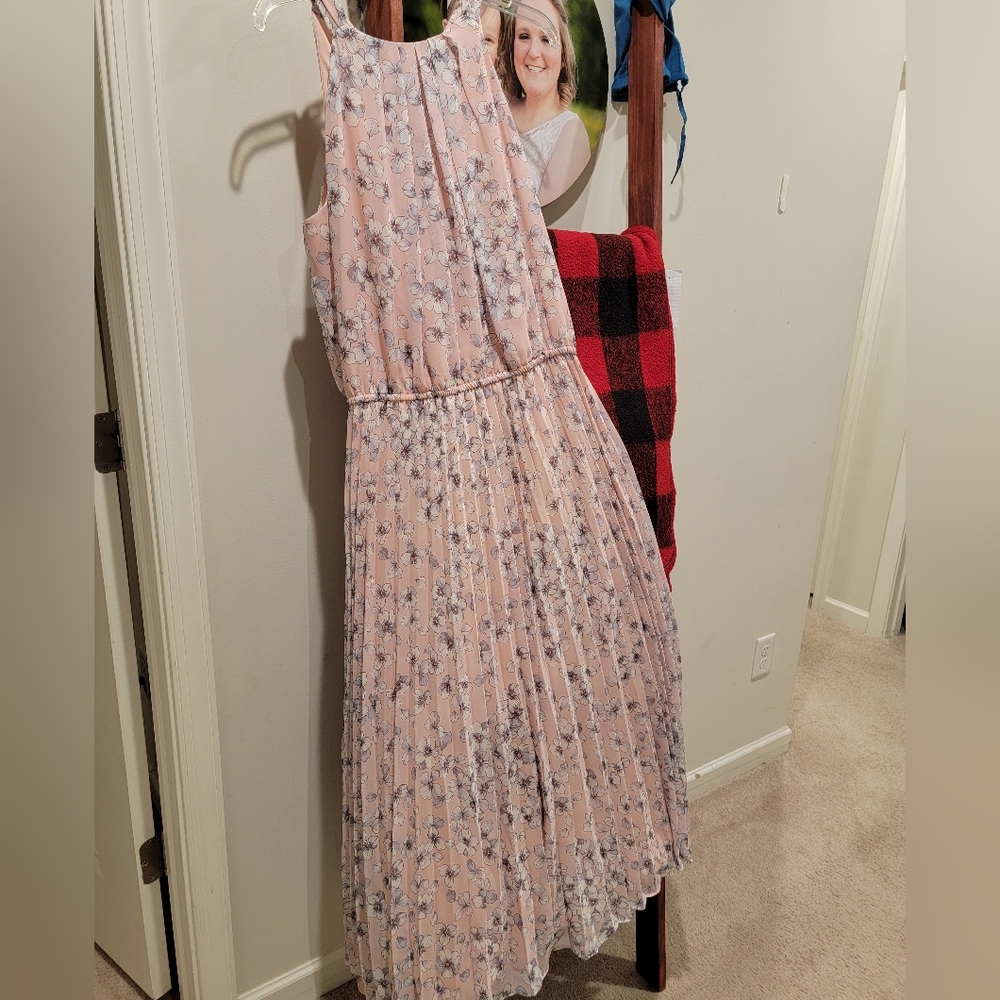 Pleated Tie Neck Chiffon Dress